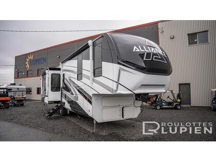Caravane à sellette Alliance Paradigm 2025 à vendre