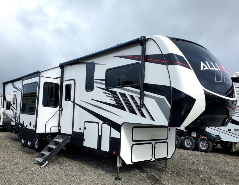 Caravane à sellette Alliance Valor 43V13 2023 à vendre