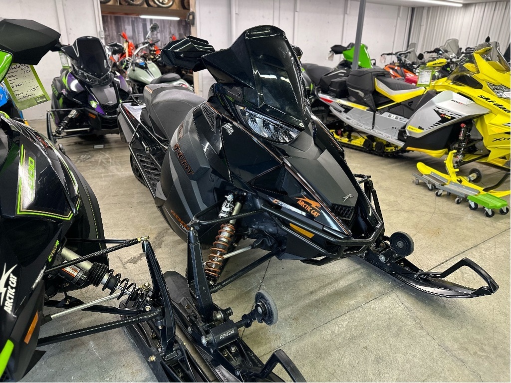 Motoneige Arctic Cat 2018 à vendre