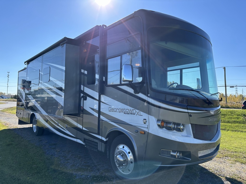 VR Classe A Forest River Georgetown XL 377TS 2014 à vendre