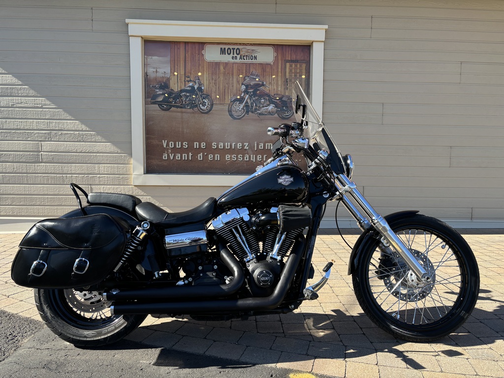 Road Bike and cruiser motorcyle Harley-Davidson  2012 à vendre
