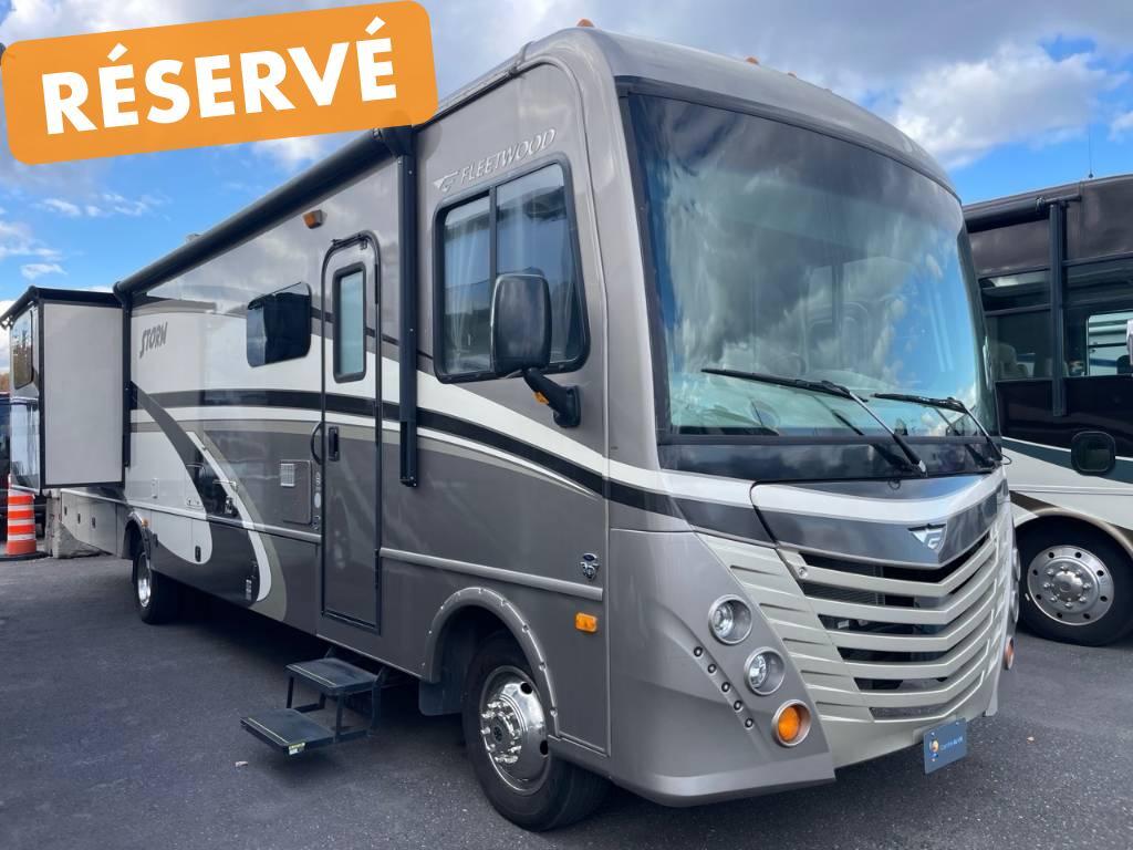 VR Classe A Fleetwood Storm 35SK ESSENCE 2016 à vendre