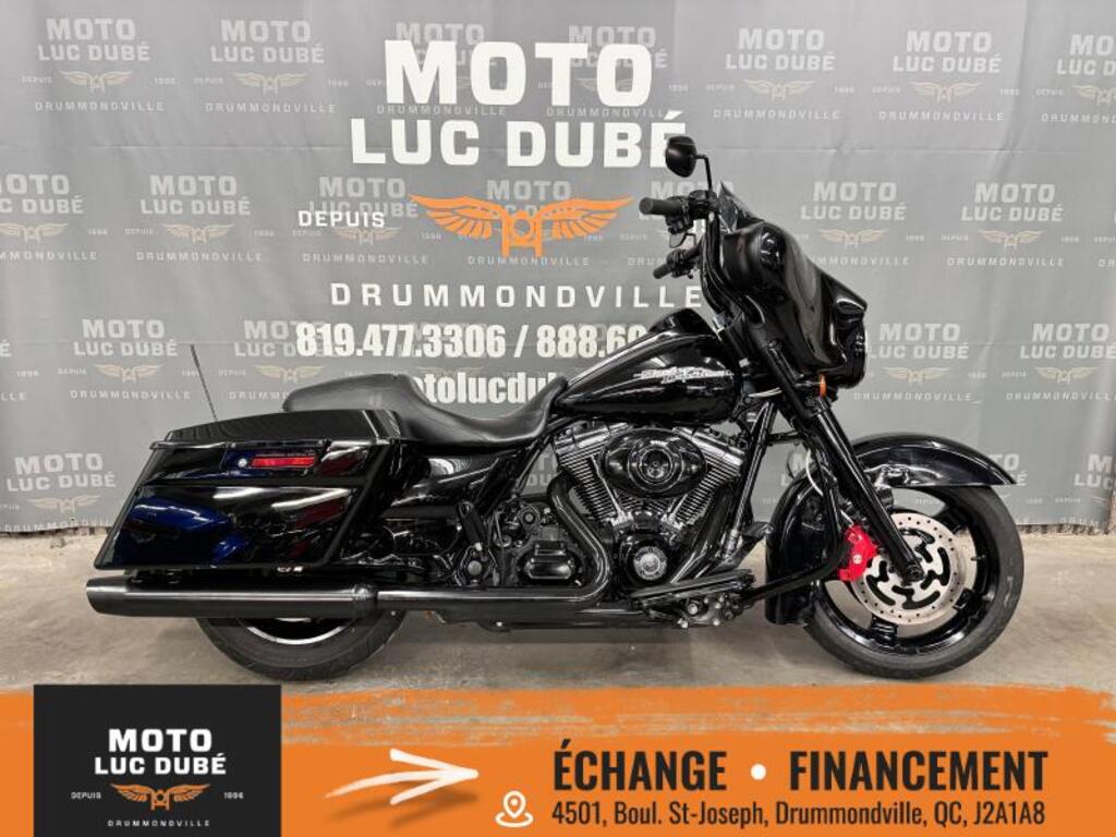 Moto routière - Moto cruiser Harley-Davidson  2012 à vendre