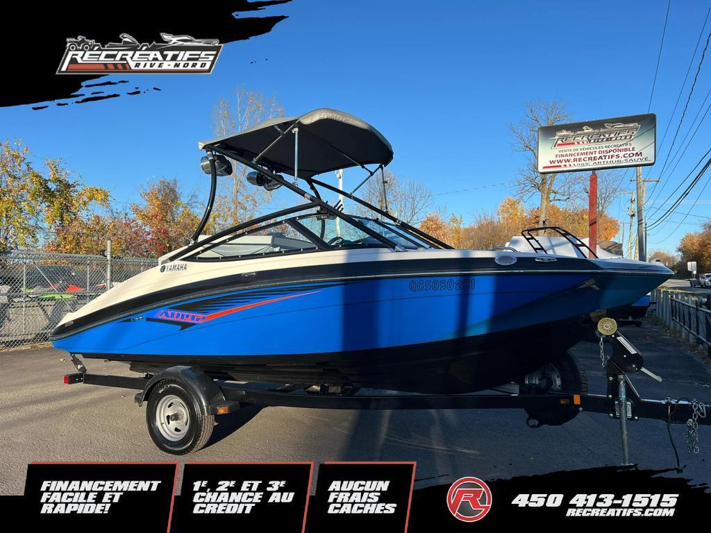 Bateau sport Yamaha  2014 à vendre