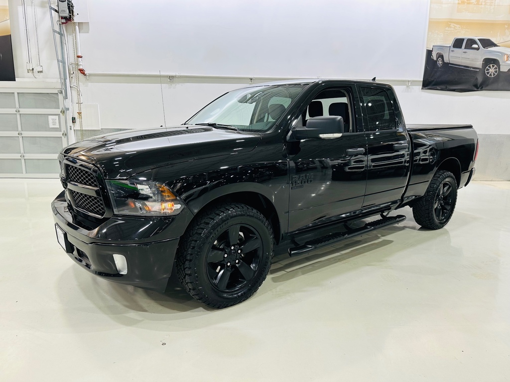 Ram 1500 SLT 4x4 Quad Cab 6'4 Box 2022