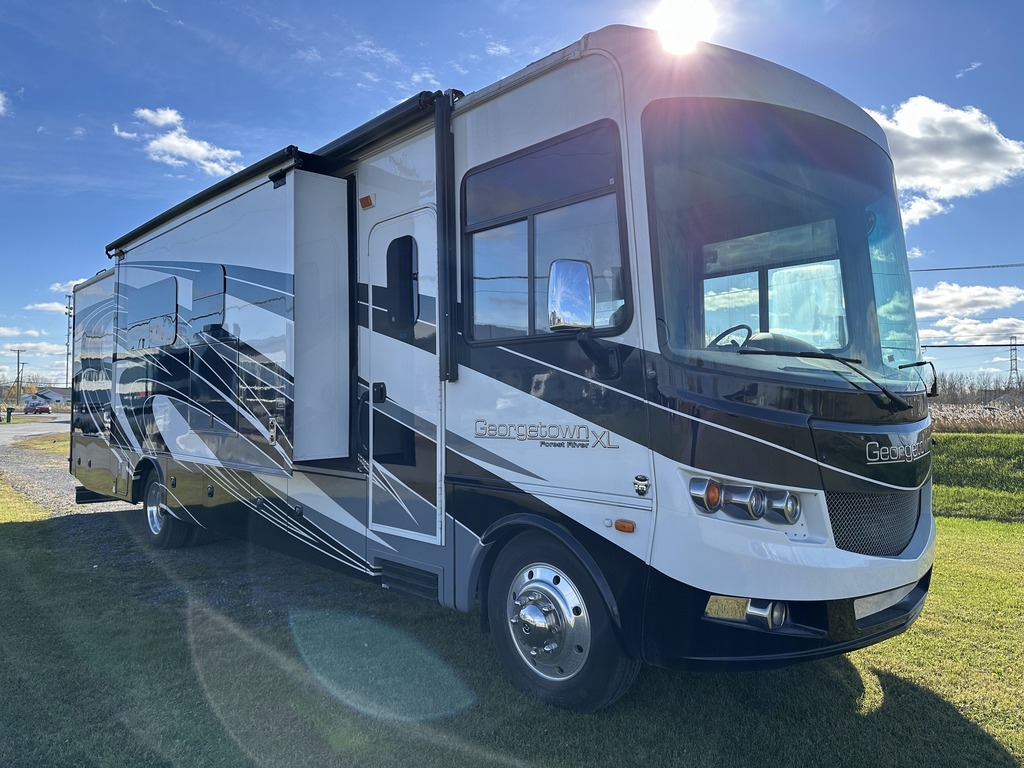 VR Classe A Forest River 2017 à vendre