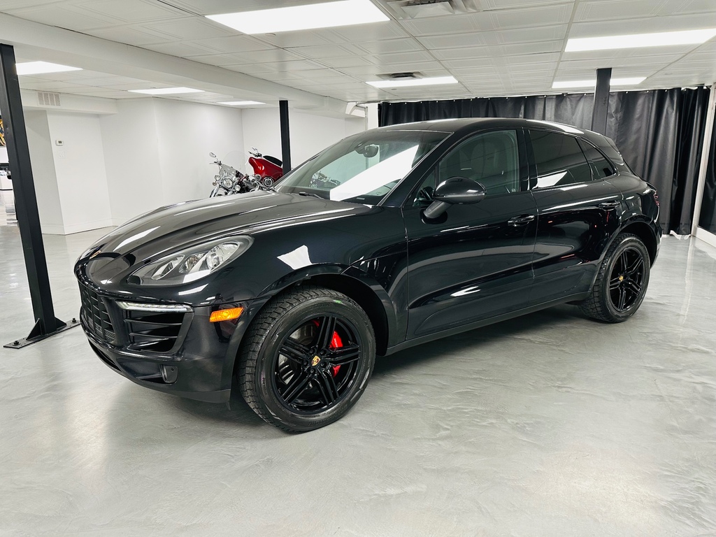 Véhicule Utilitaire sport Porsche Macan 2015 à vendre