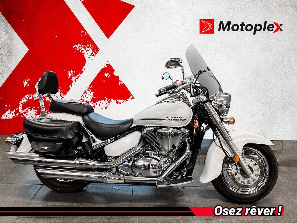 Moto routière/cruiser Suzuki  2016 à vendre