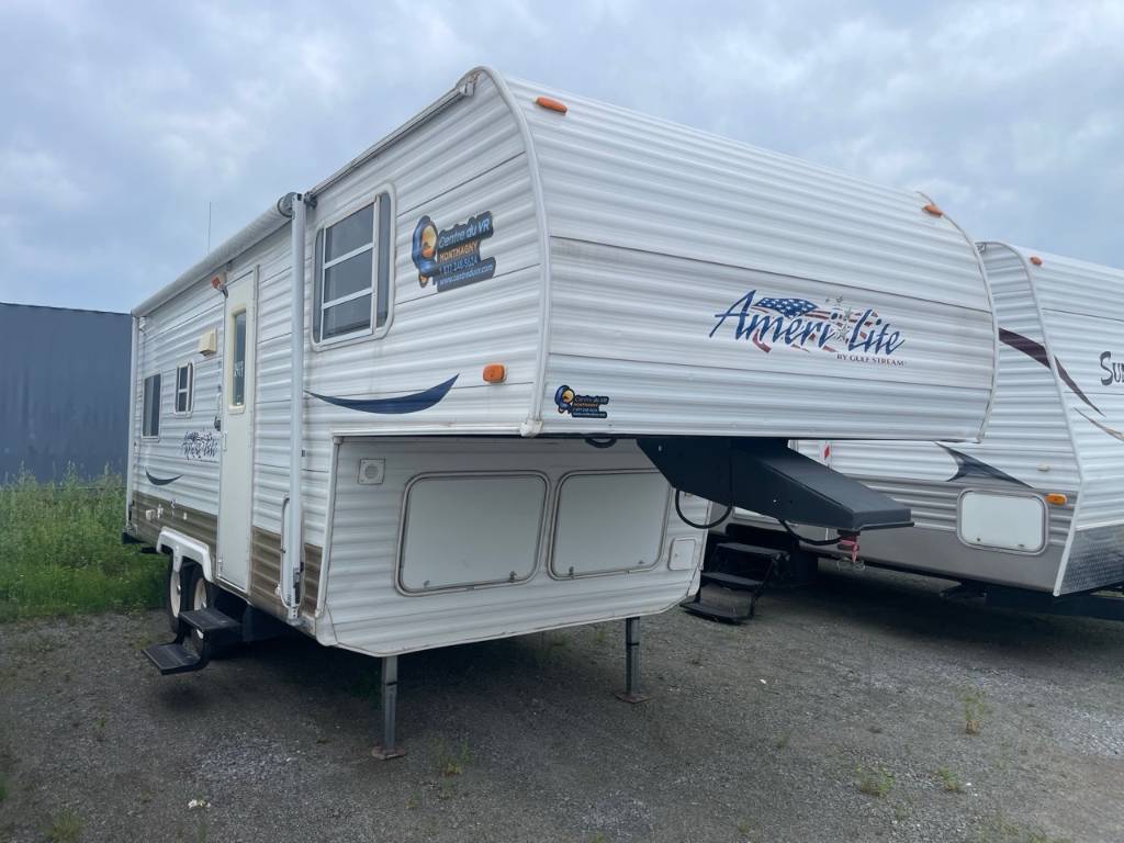 Caravane à sellette Ameri-Lite 21FMS 2005 à vendre