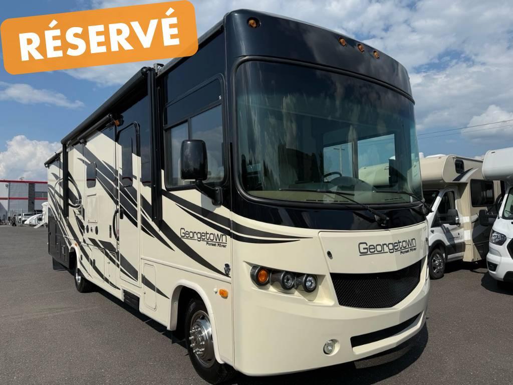 VR Classe A Forest River Georgetown 328TS ESSENCE 2015 à vendre