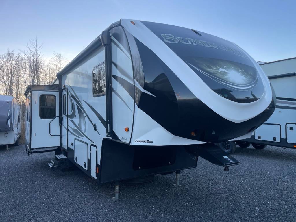 Caravane à sellette Heartland  2018 à vendre