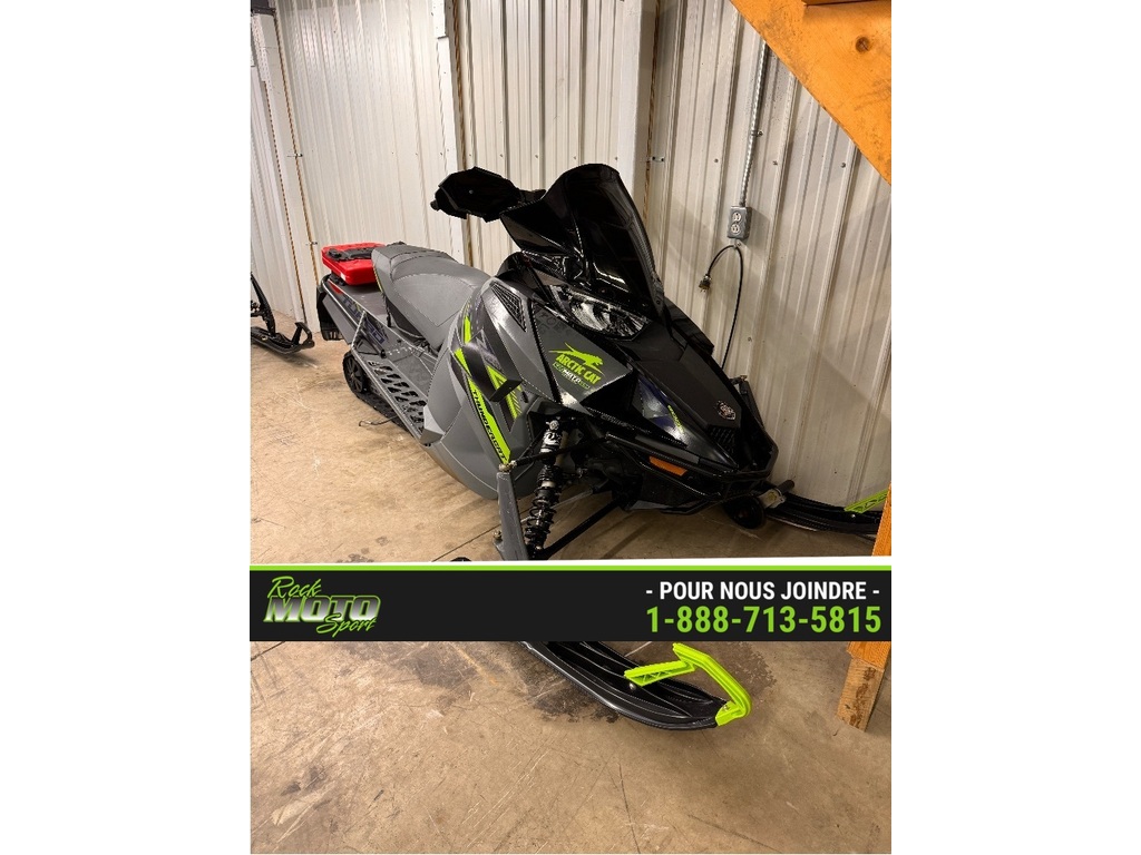 Snowmobile Arctic Cat  2022 à vendre