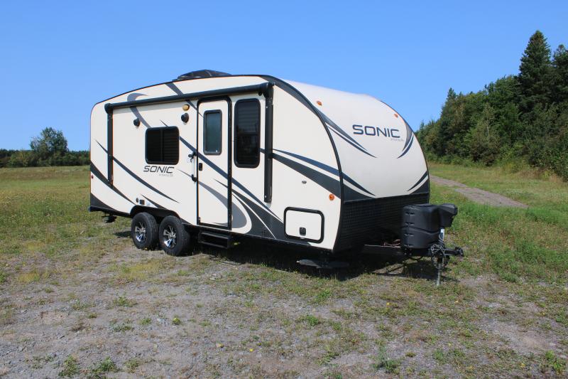 Roulotte Venture RV  2018 à vendre