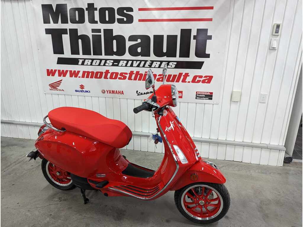 Scooter Vespa 2023 à vendre