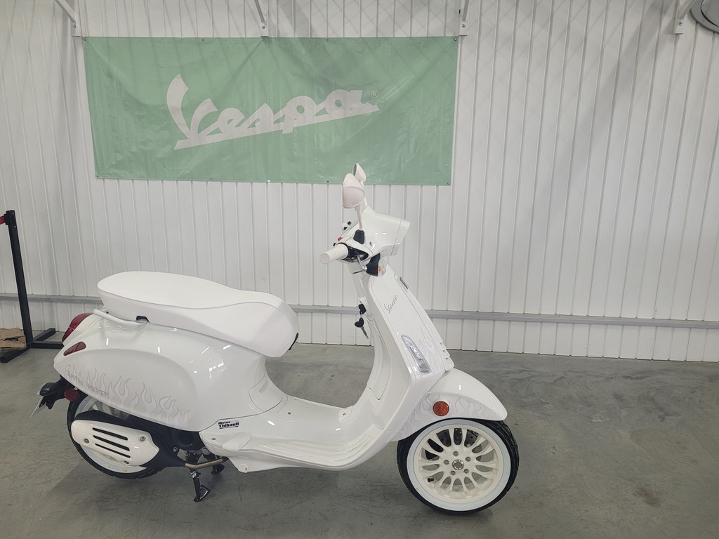 Scooter Vespa 2022 à vendre