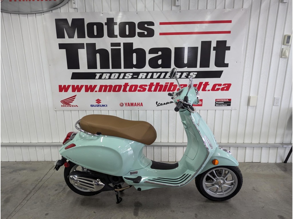 Scooter Vespa 2023 à vendre