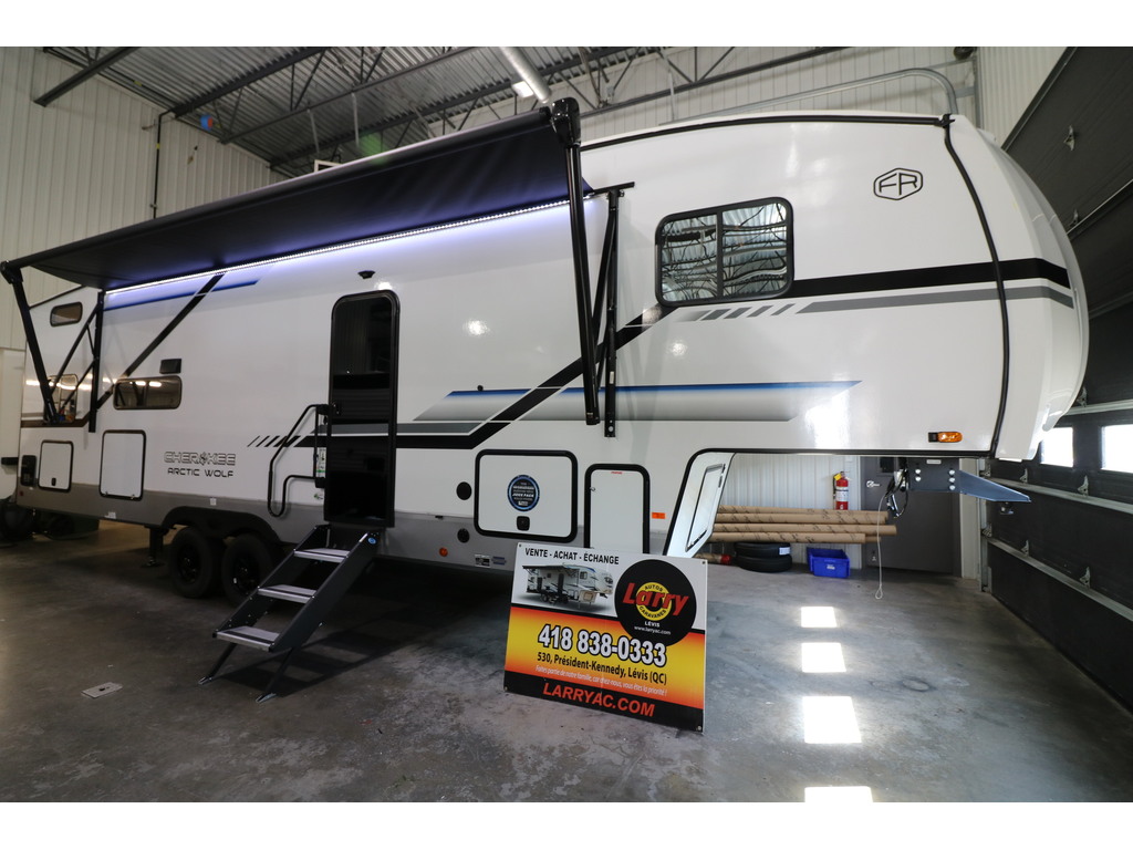 Caravane à sellette Arctic Wolf  2025 à vendre