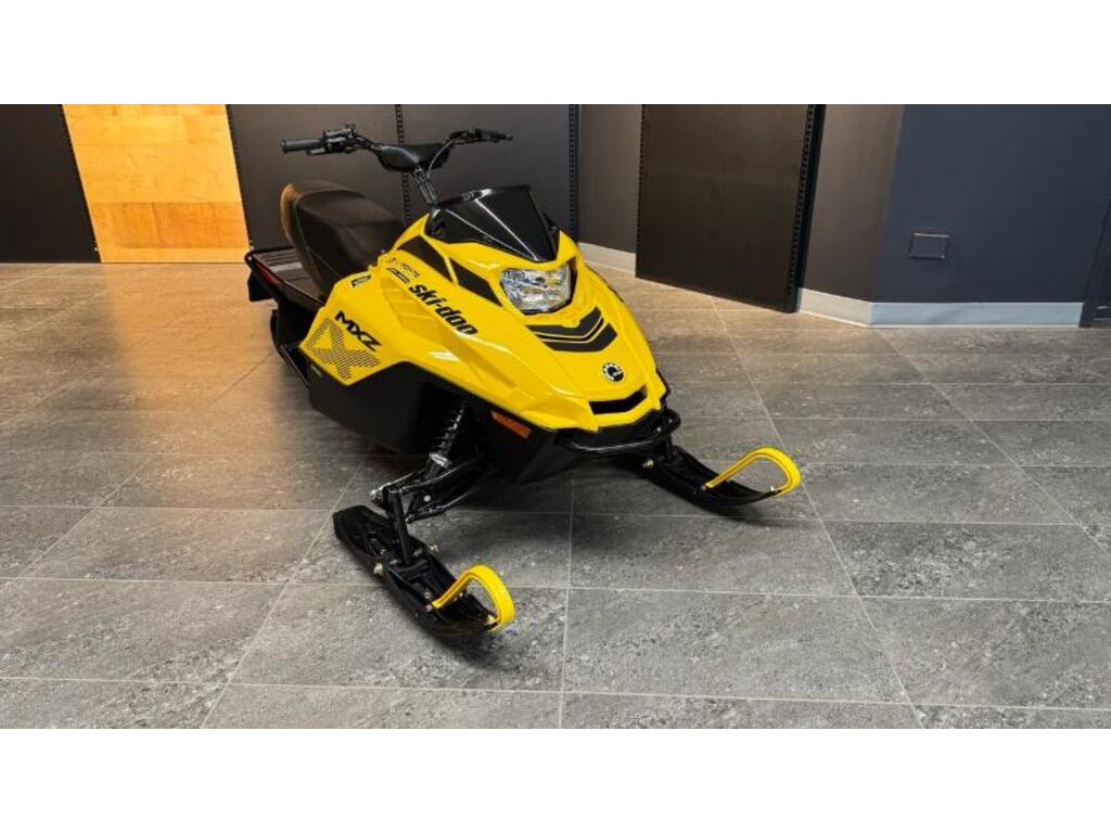 Motoneige Ski-Doo  2025 à vendre
