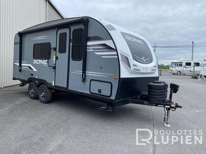 Roulotte Venture RV  2024 à vendre