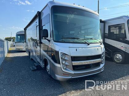 VR Classe A Entegra Coach 2025 à vendre