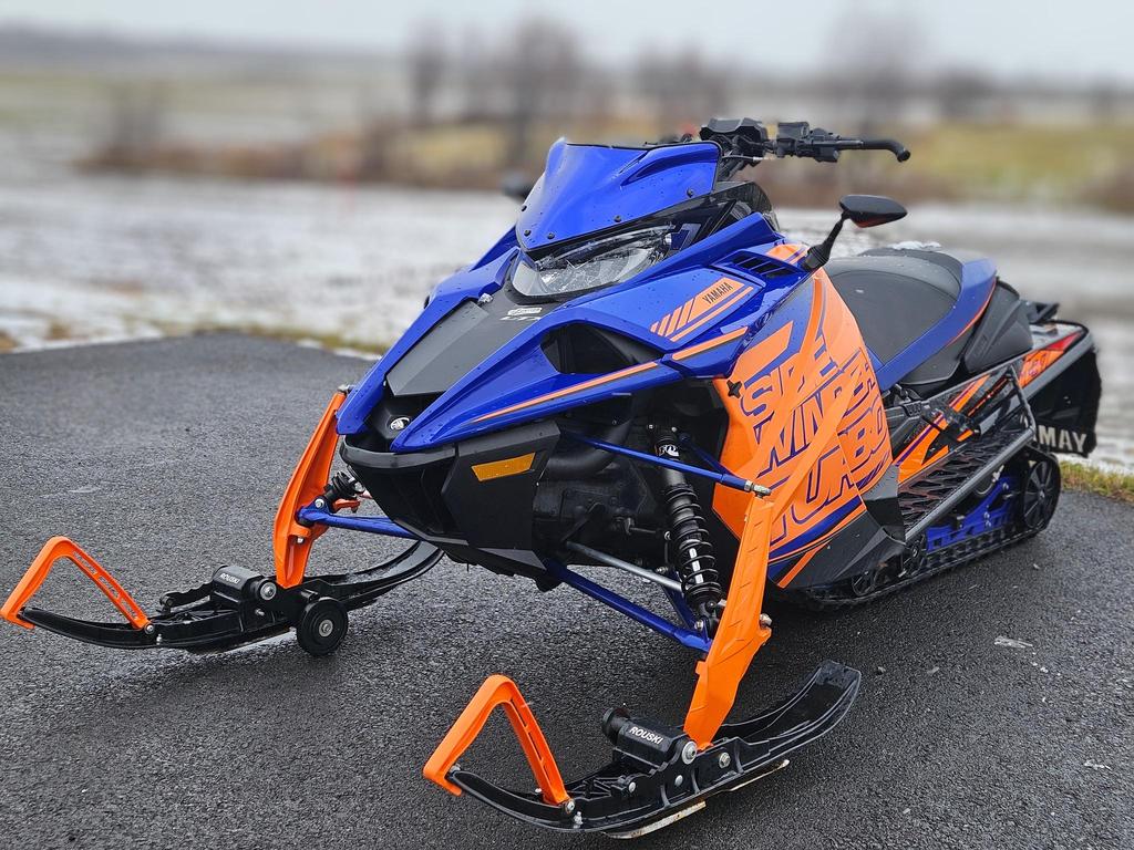 Motoneige Yamaha Sidewinder L-TX SE 2020 à vendre