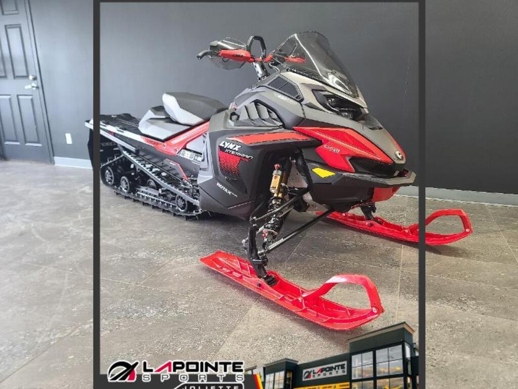 Motoneige Ski-Doo 2025 à vendre