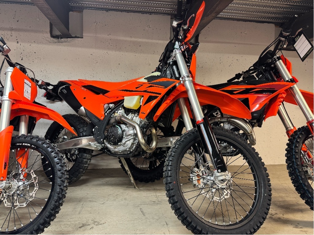 Moto double usage KTM 500 EXC-F 2025 à vendre