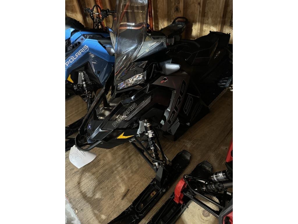 Motoneige Polaris  2017 à vendre