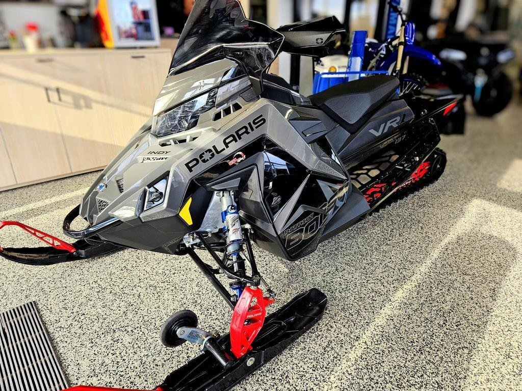 Motoneige Polaris 2024 à vendre