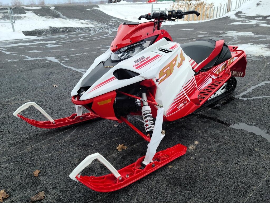 Motoneige Yamaha Sidewinder SRX LE 2022 à vendre