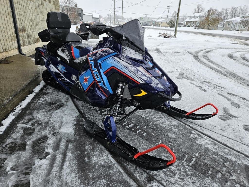 Motoneige Polaris  2020 à vendre