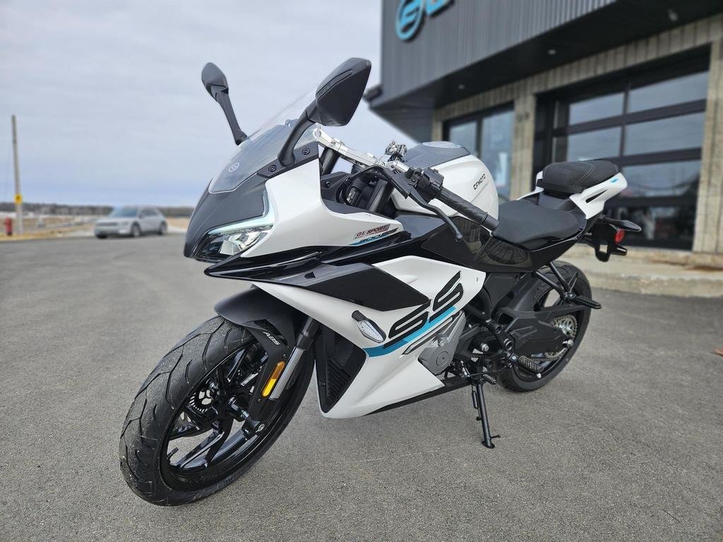 Road Bike and cruiser motorcyle CFMOTO  2024 à vendre