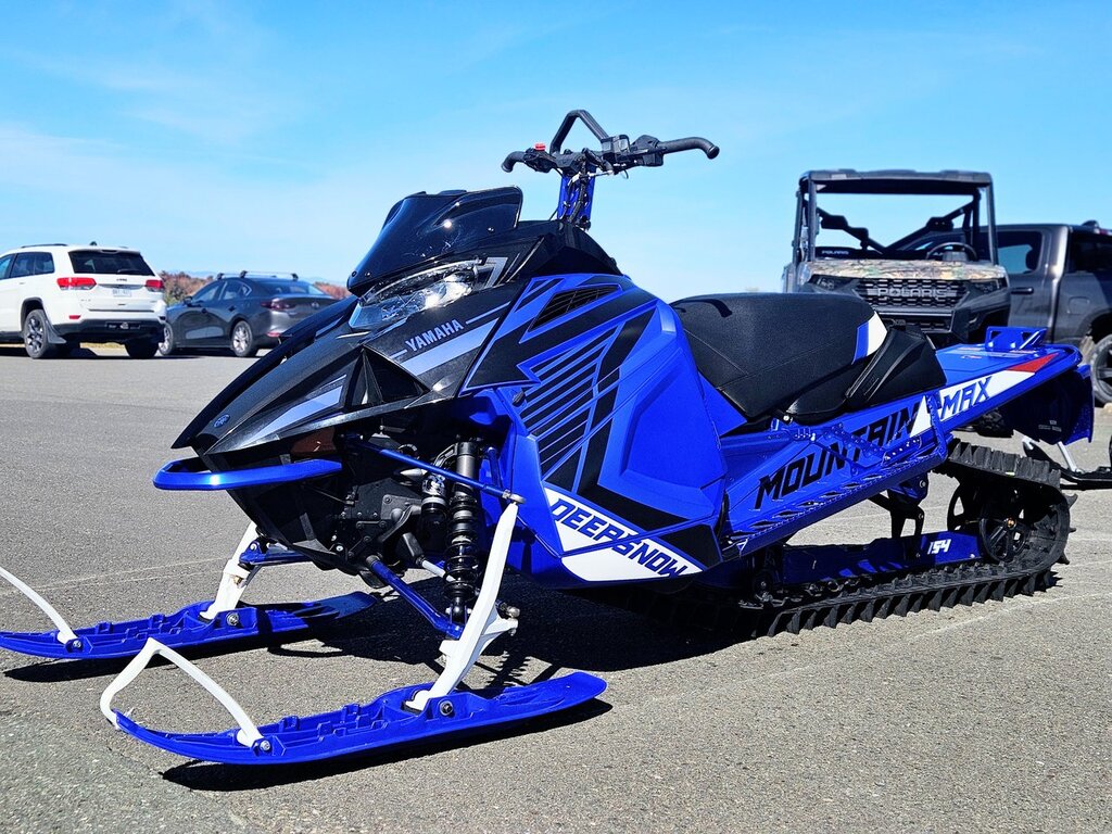 Motoneige Yamaha 2024 à vendre