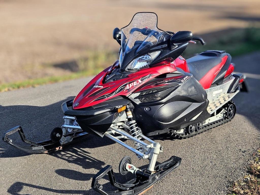 Motoneige Yamaha 2011 à vendre