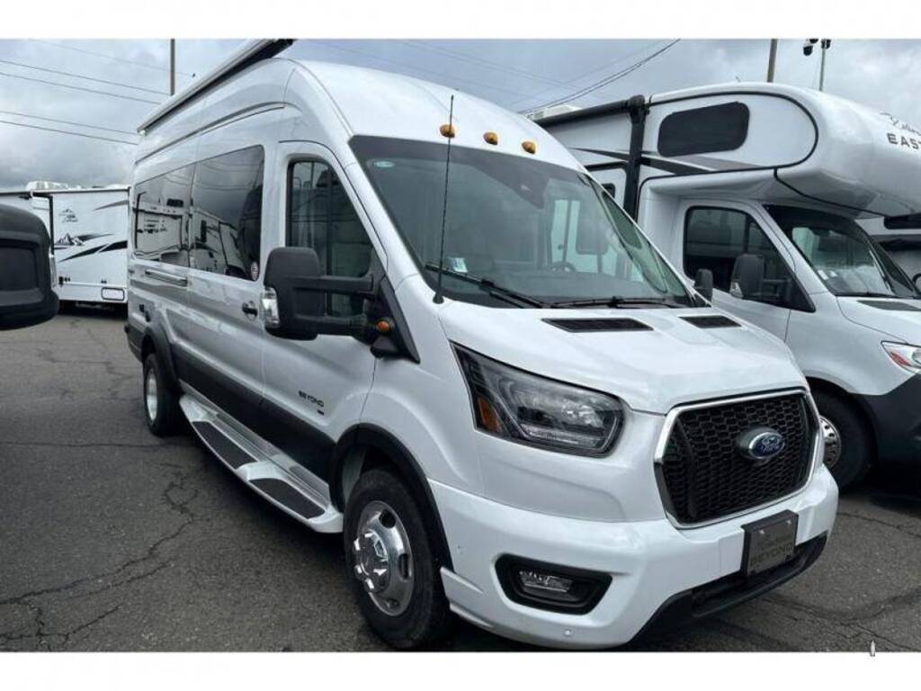 VR Classe B Coachmen 2025 à vendre