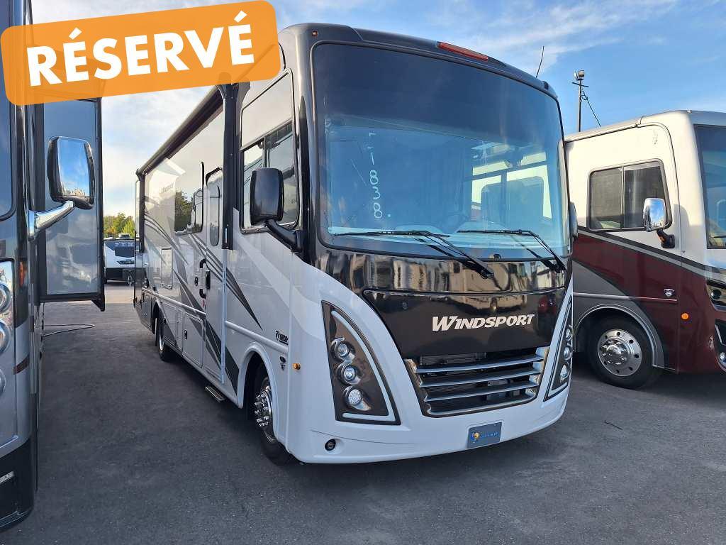 VR Classe A Thor Motor Coach  2025 à vendre