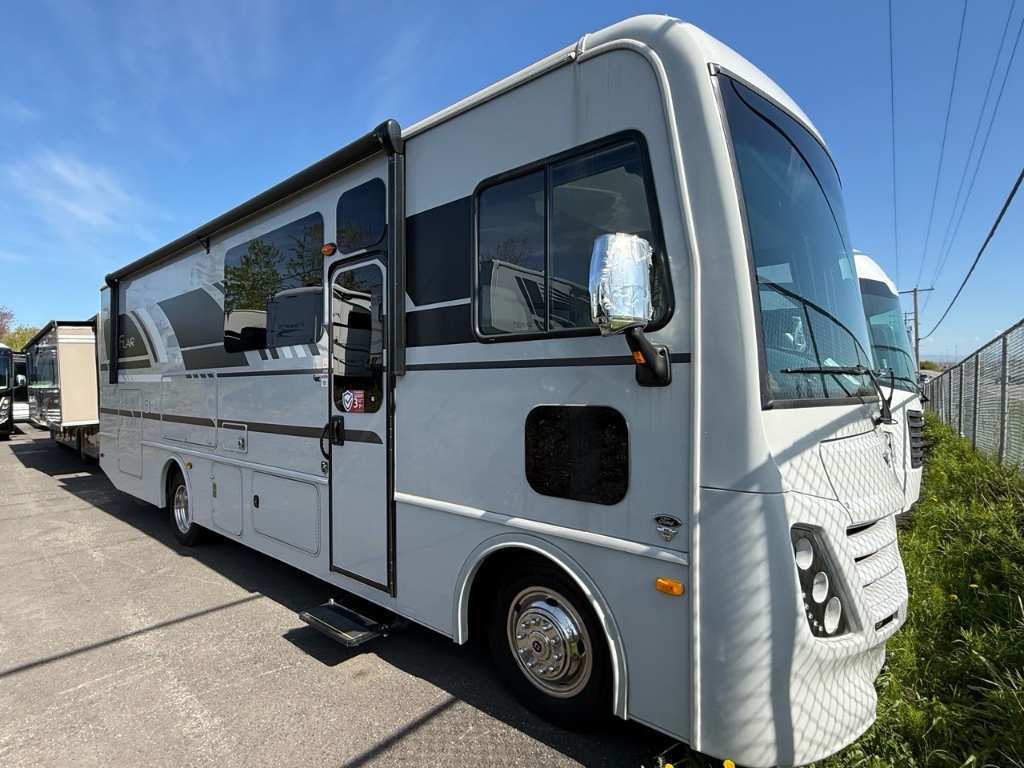 VR Classe A Fleetwood 2025 à vendre