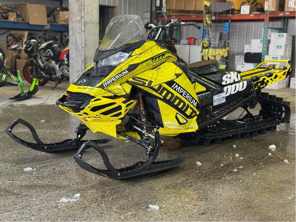 Motoneige Ski-Doo  2021 à vendre