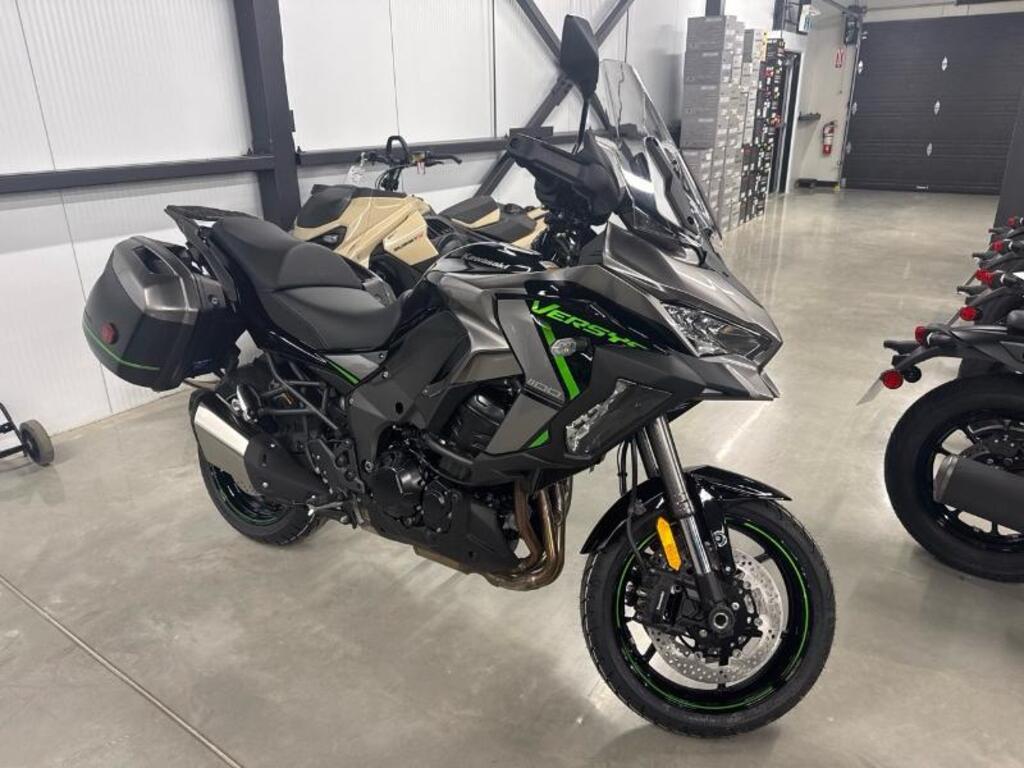 Moto double usage Kawasaki 2025 à vendre