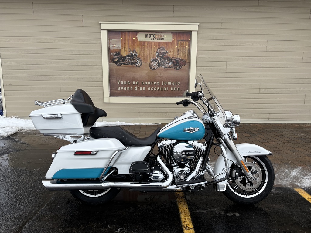 Moto routière/cruiser Harley-Davidson 2016 à vendre