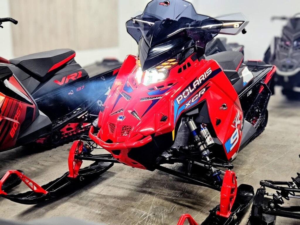 Motoneige Polaris  2025 à vendre