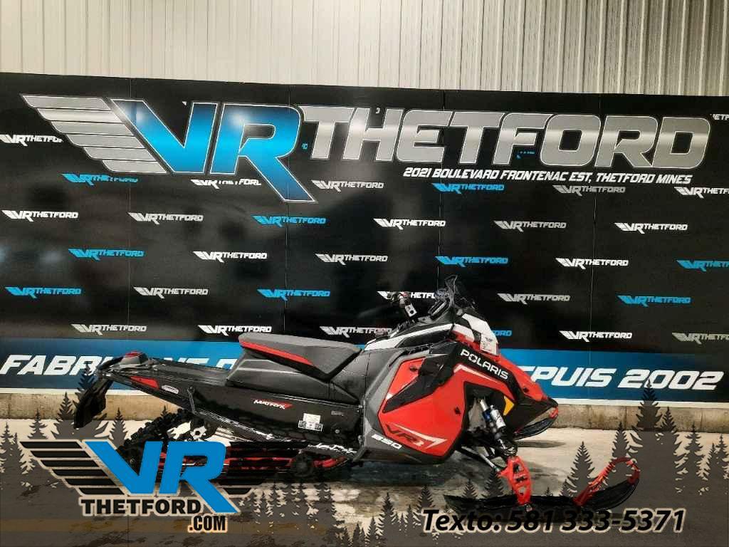 Motoneige Polaris 2022 à vendre