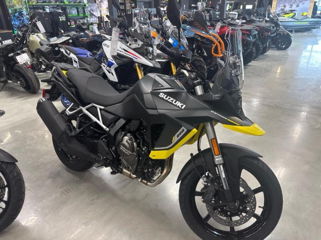 Moto double usage Suzuki  2025 à vendre