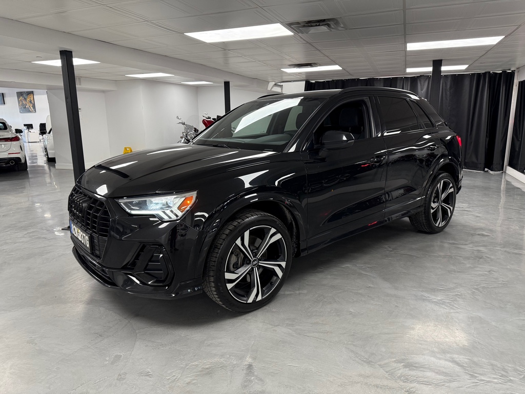 Véhicule Utilitaire sport Audi Q3 2022 à vendre