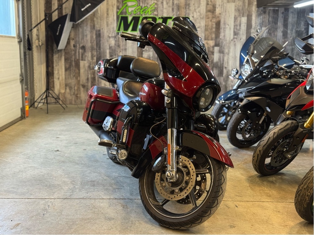 Moto routière/cruiser Harley-Davidson FLHXSE CVO STREET GLIDE SE CVO 114 2017 à vendre