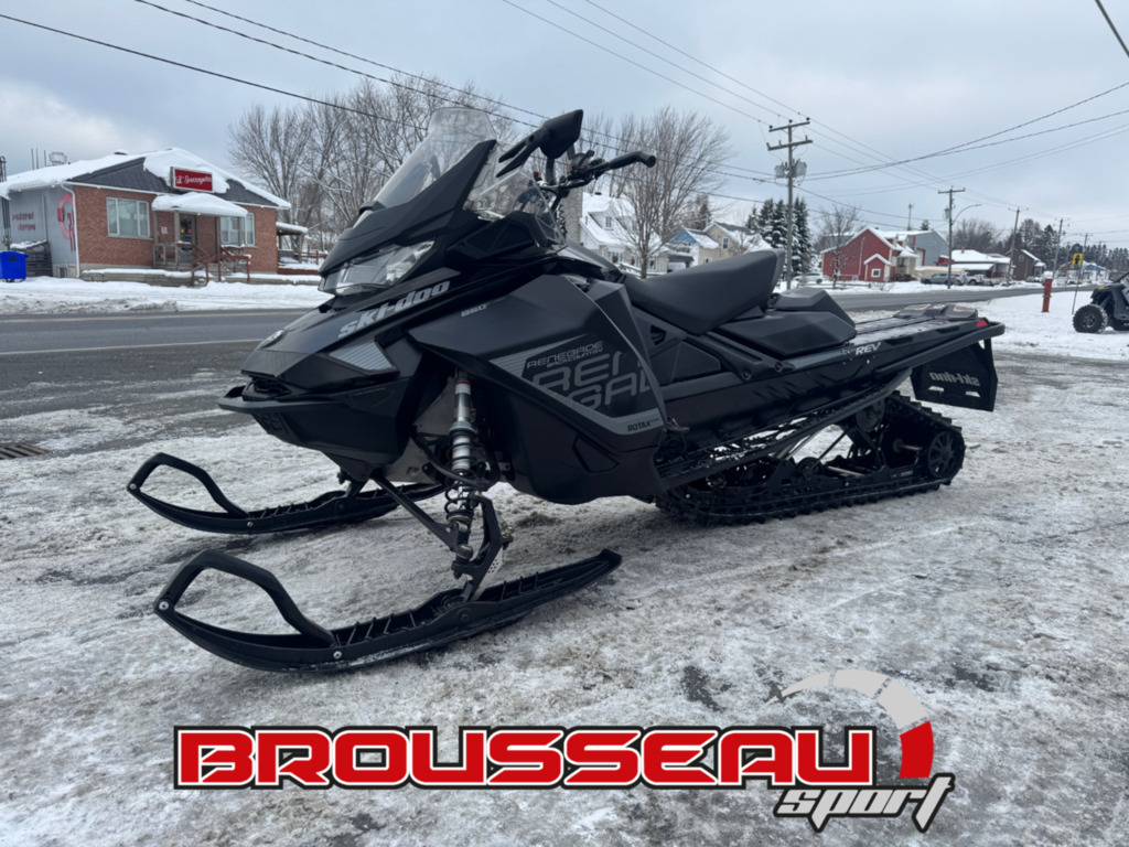 Motoneige Ski-Doo 2018 à vendre