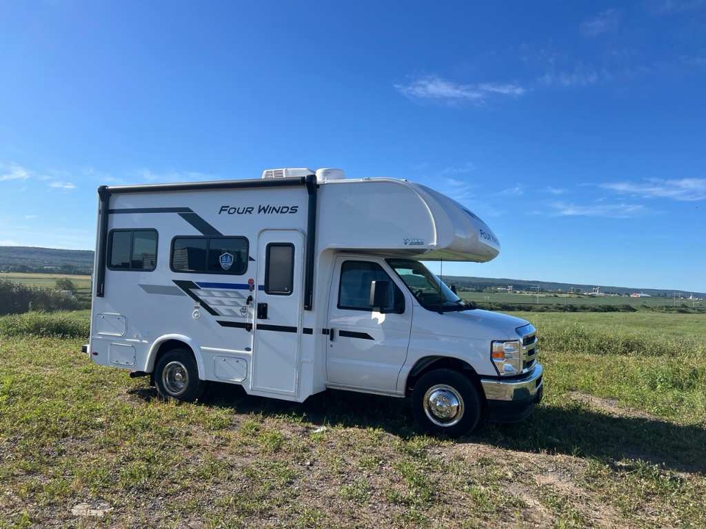 VR Classe C Four Winds 2026 à vendre