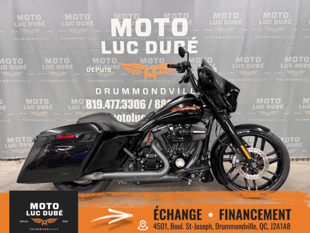 Moto routière/cruiser Harley-Davidson 2014 à vendre