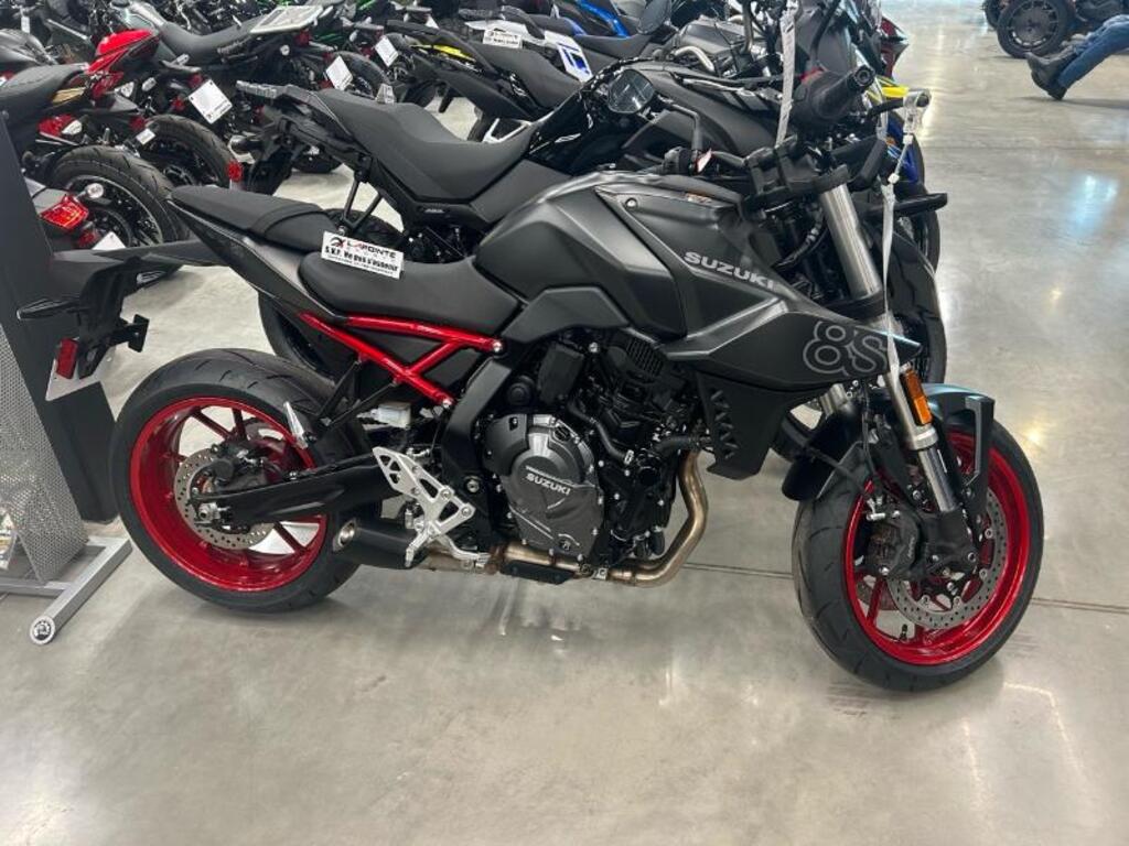 Moto sport Suzuki GSX-8S 2025 à vendre