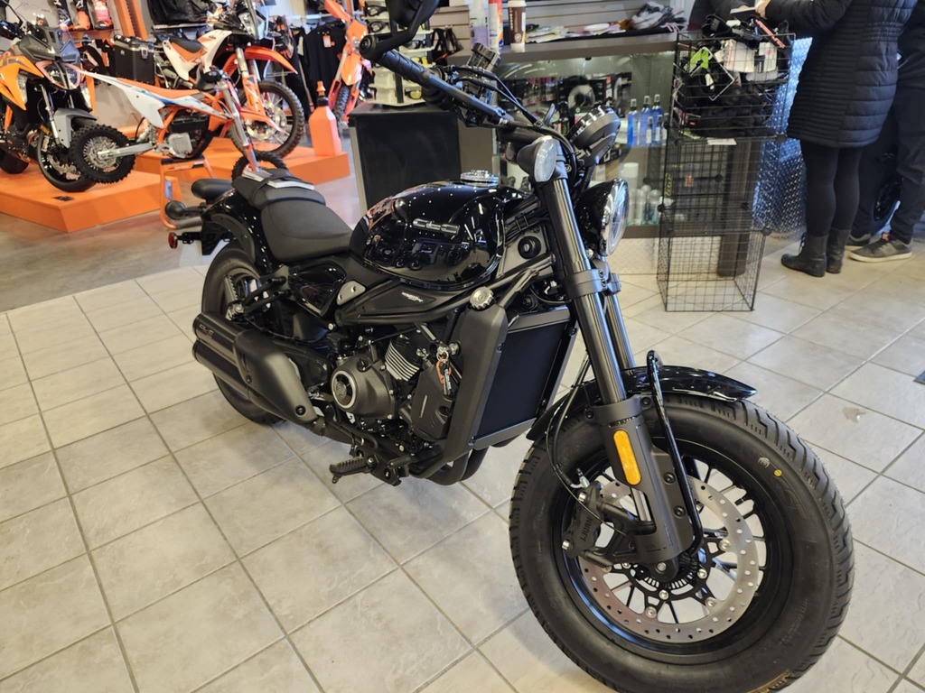 Moto routière/cruiser CFMOTO  2025 à vendre